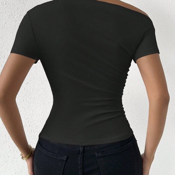 Black Casual Women's Solid Asymmetrical Neck Ruched Tee - Picture 2 of 6